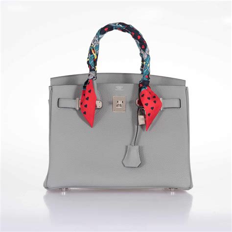 Hermès Gris Mouette Togo Birkin 30 Palladium Hardware.